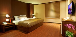 Soundproofing, free WiFi