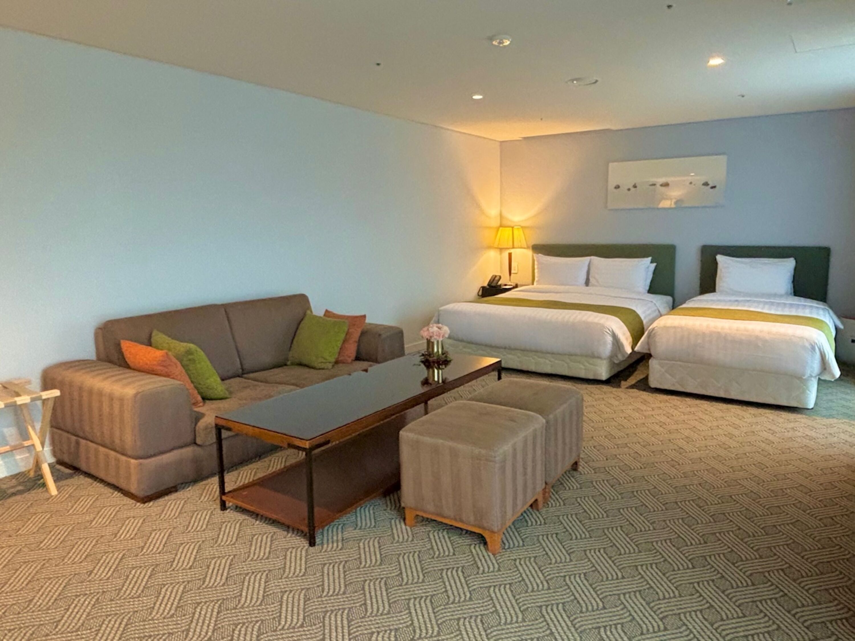 aventree suite family | in-room safe, desk, blackout curtains, soundproofing