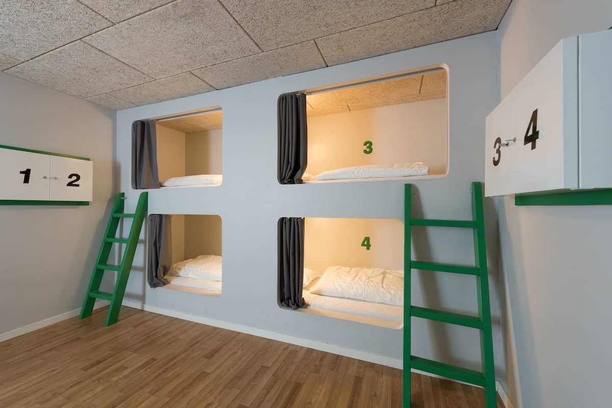 Blackout drapes, iron/ironing board, free WiFi, bed sheets
