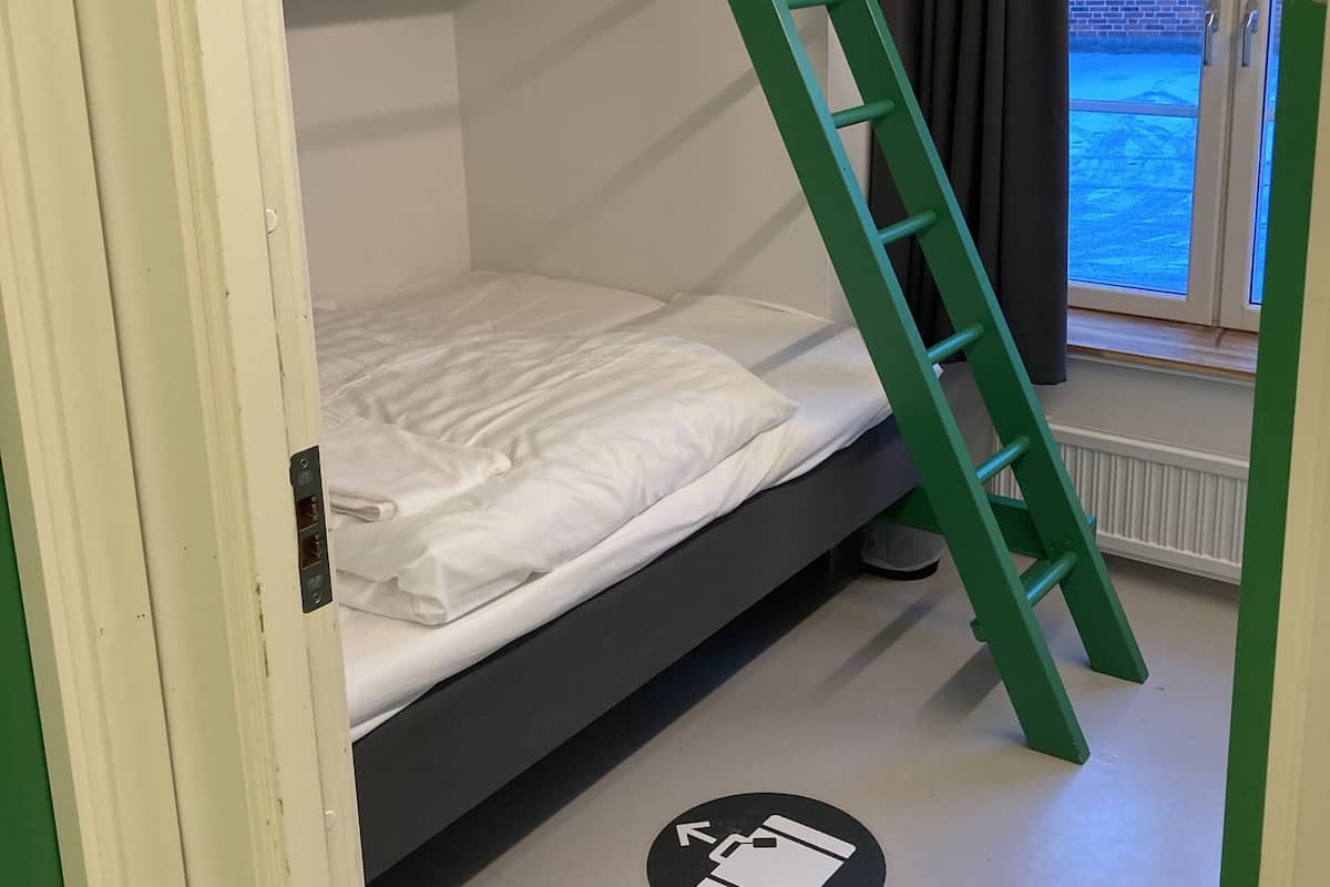 Blackout drapes, iron/ironing board, free WiFi, bed sheets