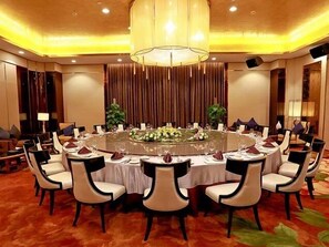 Khu phòng họp