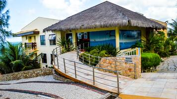 Façana frontal de l'allotjament