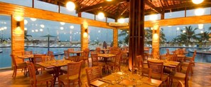 Lunch and dinner served - Mussulo Resort BY Mantra (Conde)