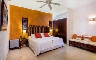 Egyptian cotton sheets, premium bedding, down duvets, pillow-top beds
