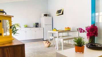 Apartment, 1 Bedroom, Kitchen | Private kitchen