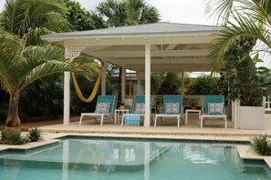 Outdoor pool, sun loungers