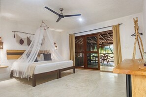 Luxury Room, Garden View | Minibar, in-room safe, bed sheets - Zomay Beachfront Hotel Holbox (Isla Holbox)