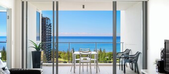 โอเชียน แปซิฟิก บรอดบีช