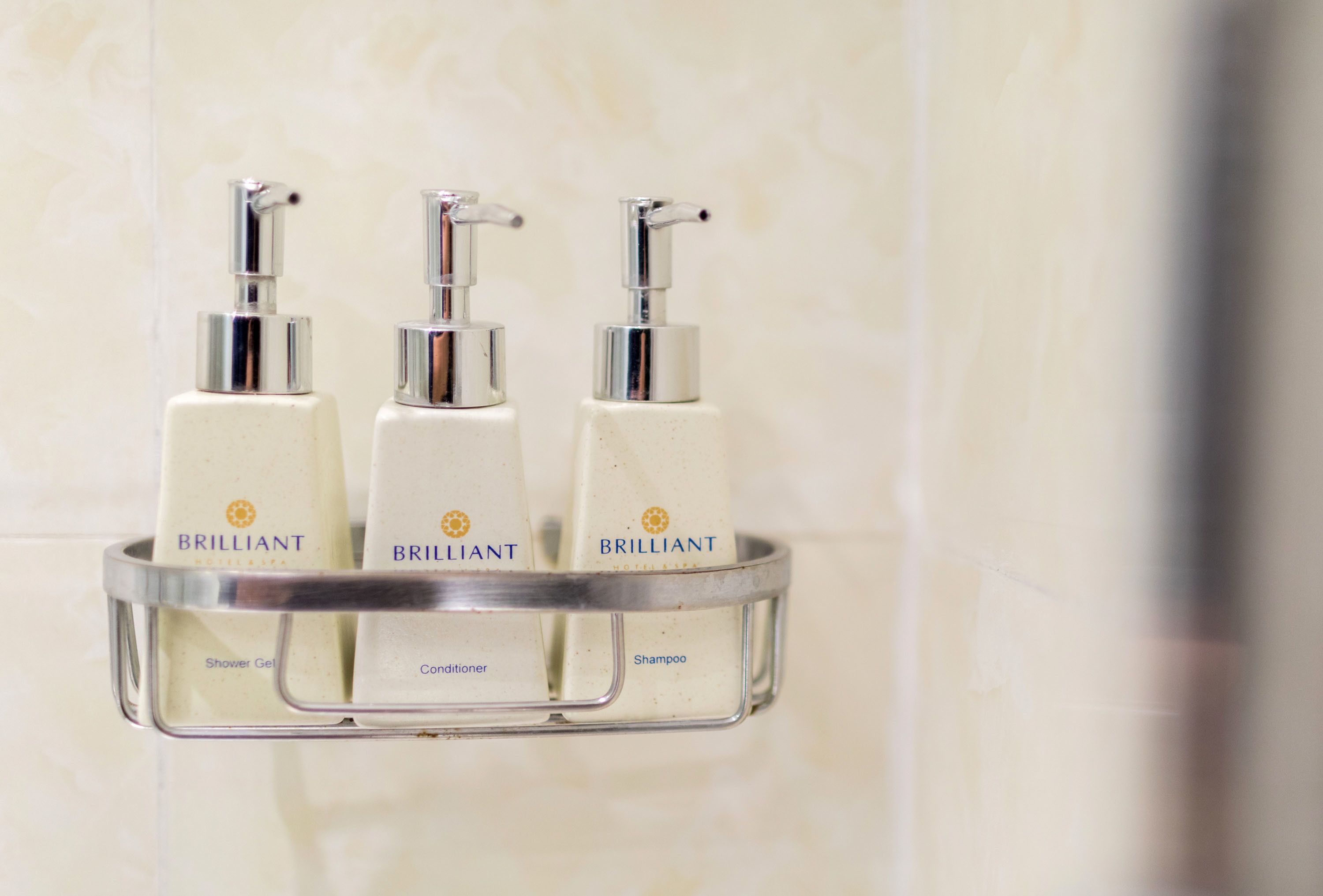 1 bedroom, down duvets, minibar, in-room safe