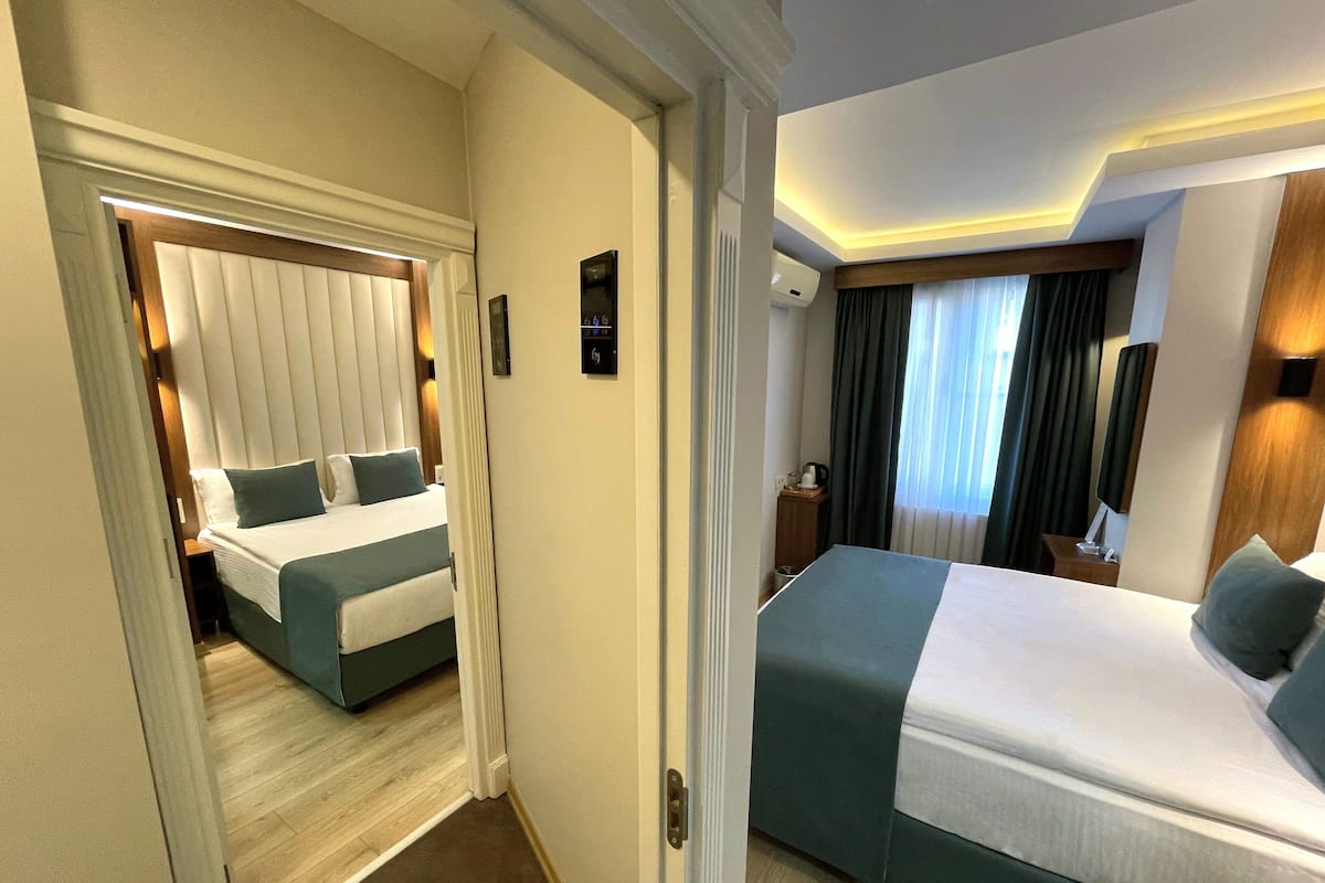 Family Connecting Room 4 Pax | Hochwertige Bettwaren, Minibar, Zimmersafe, kostenloses WLAN