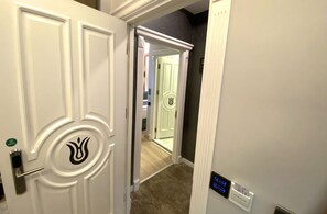 Family Room Connecting 5 Pax | Premium bedding, minibar, in-room safe, free WiFi