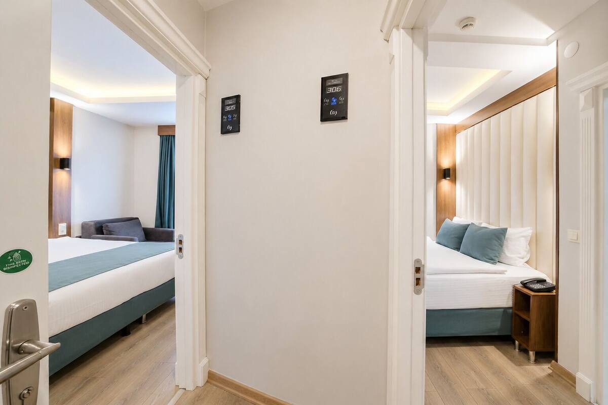 Family Connecting Room 4 Pax | Premium bedding, minibar, in-room safe, WiFi (free)