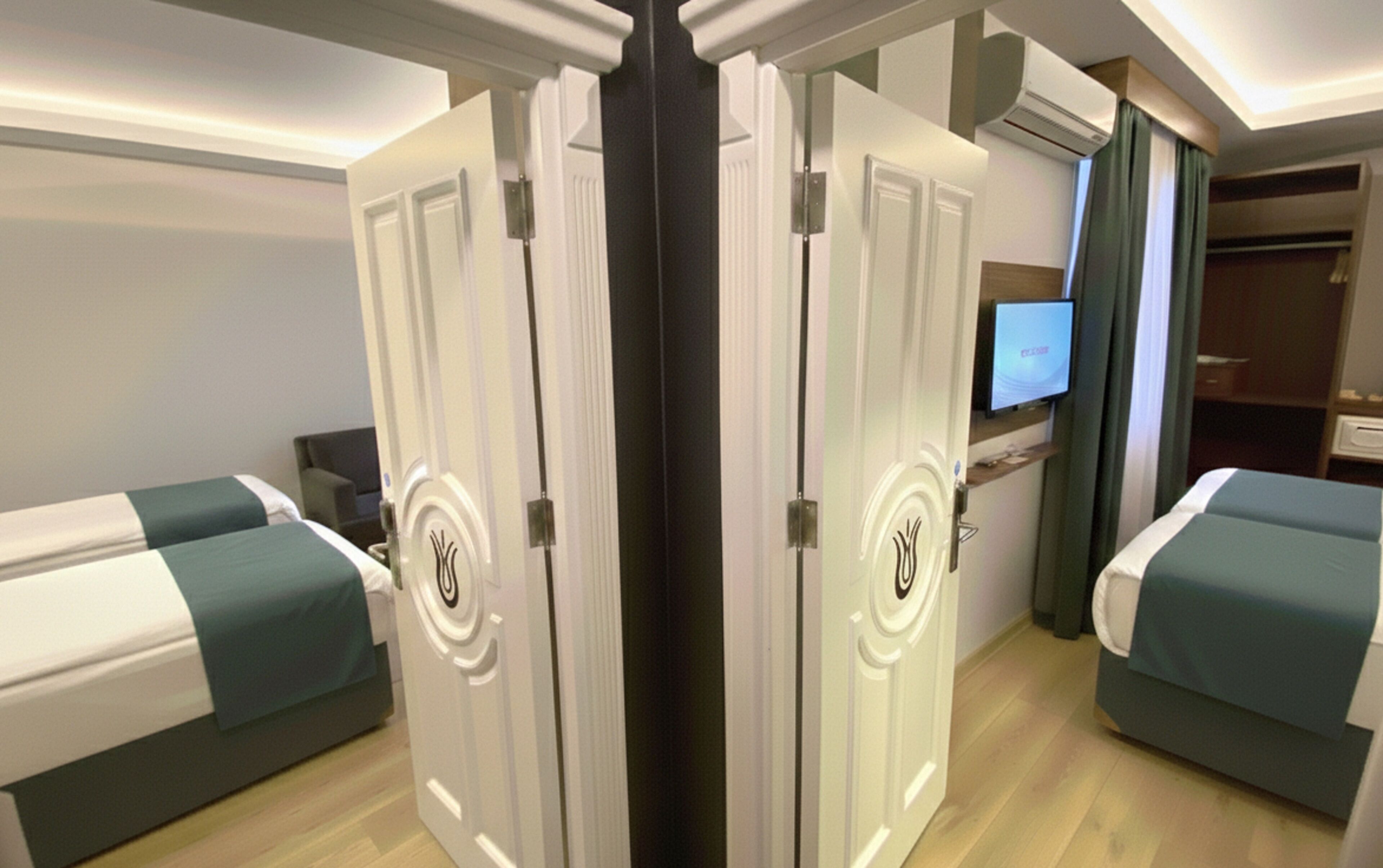 Family Room Connecting 5 Pax | Premium bedding, minibar, in-room safe, free WiFi