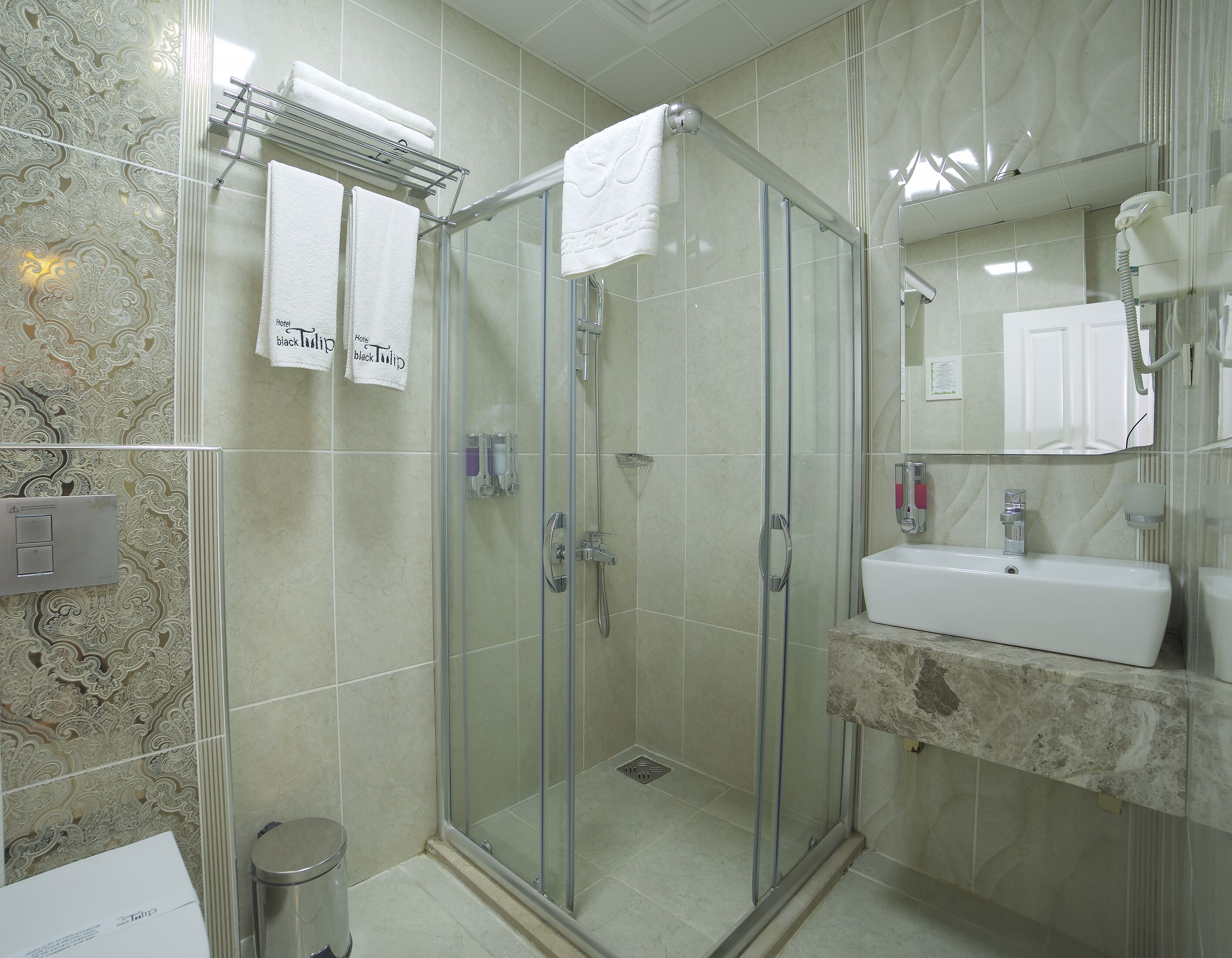 Foto - Hotel Black Tulip