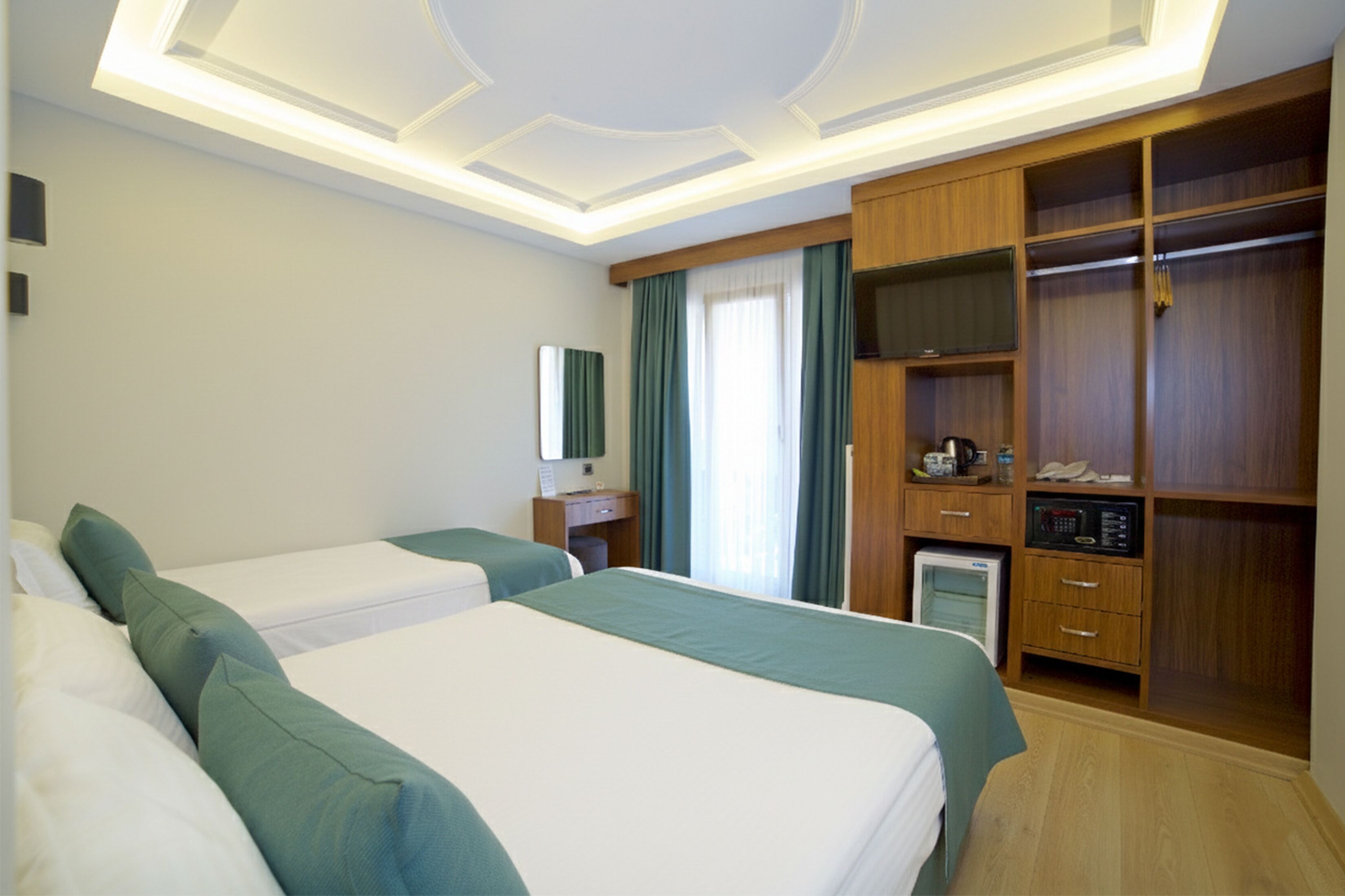Standard Triple Room | Premium bedding, minibar, in-room safe, free WiFi