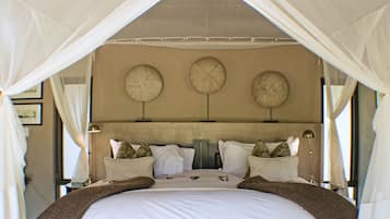 Deluxe Suite | 1 bedroom, Egyptian cotton sheets, premium bedding, free minibar