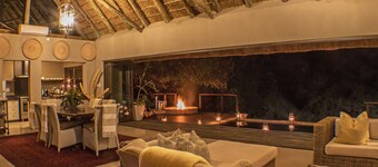 The River Lodge at Thornybush