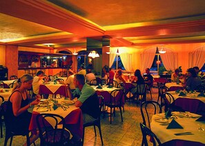 Mittagessen und Abendessen