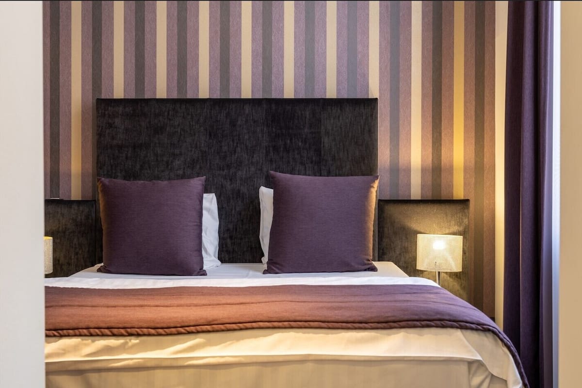 comfort double room | 1 bedroom, minibar, in-room safe, desk