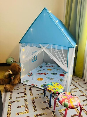 In-room safe, desk, iron/ironing board, rollaway beds
