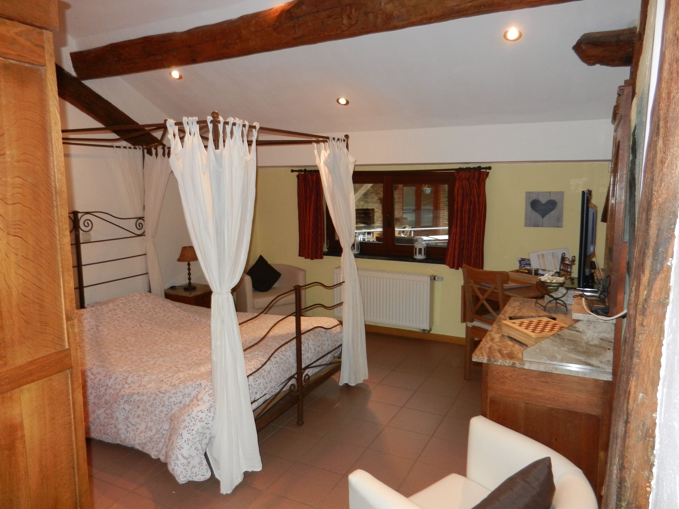 标准双人房 | 迷你吧、免费婴儿床、免费 WiFi