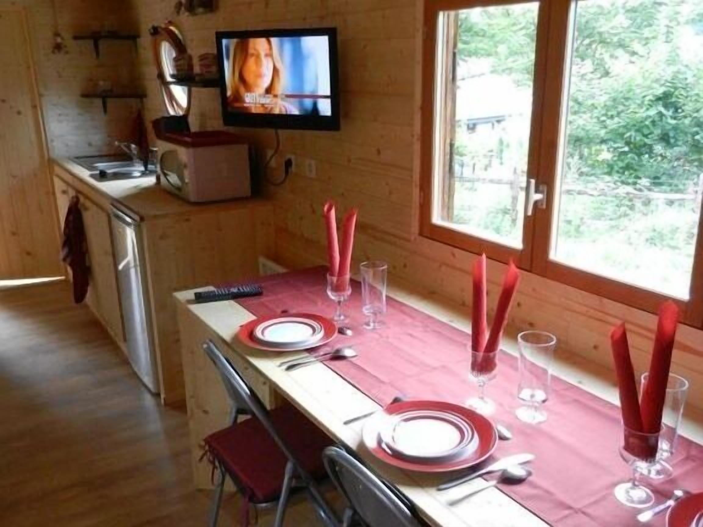 Stacaravan, en-suite badkamer, uitzicht op tuin (Les Coccinelles) | Divers