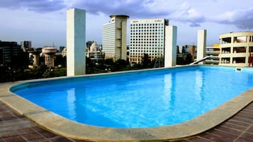 Rooftop pool