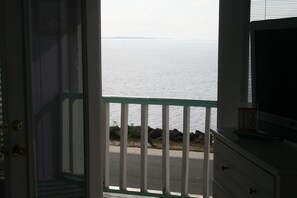 Romantic Room, Balcony, Ocean View | Pemandangan balkoni