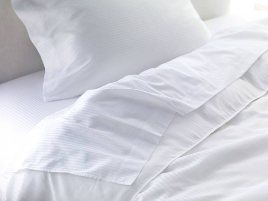 Egyptian cotton sheets, premium bedding, down comforters, pillowtop beds