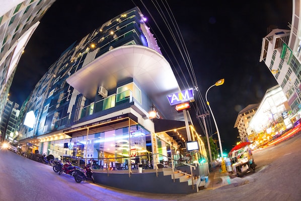 Front of property – evening/night