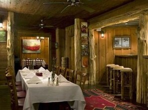 Dining - Lake Rabun Hotel & Restaurant (Lakemont)