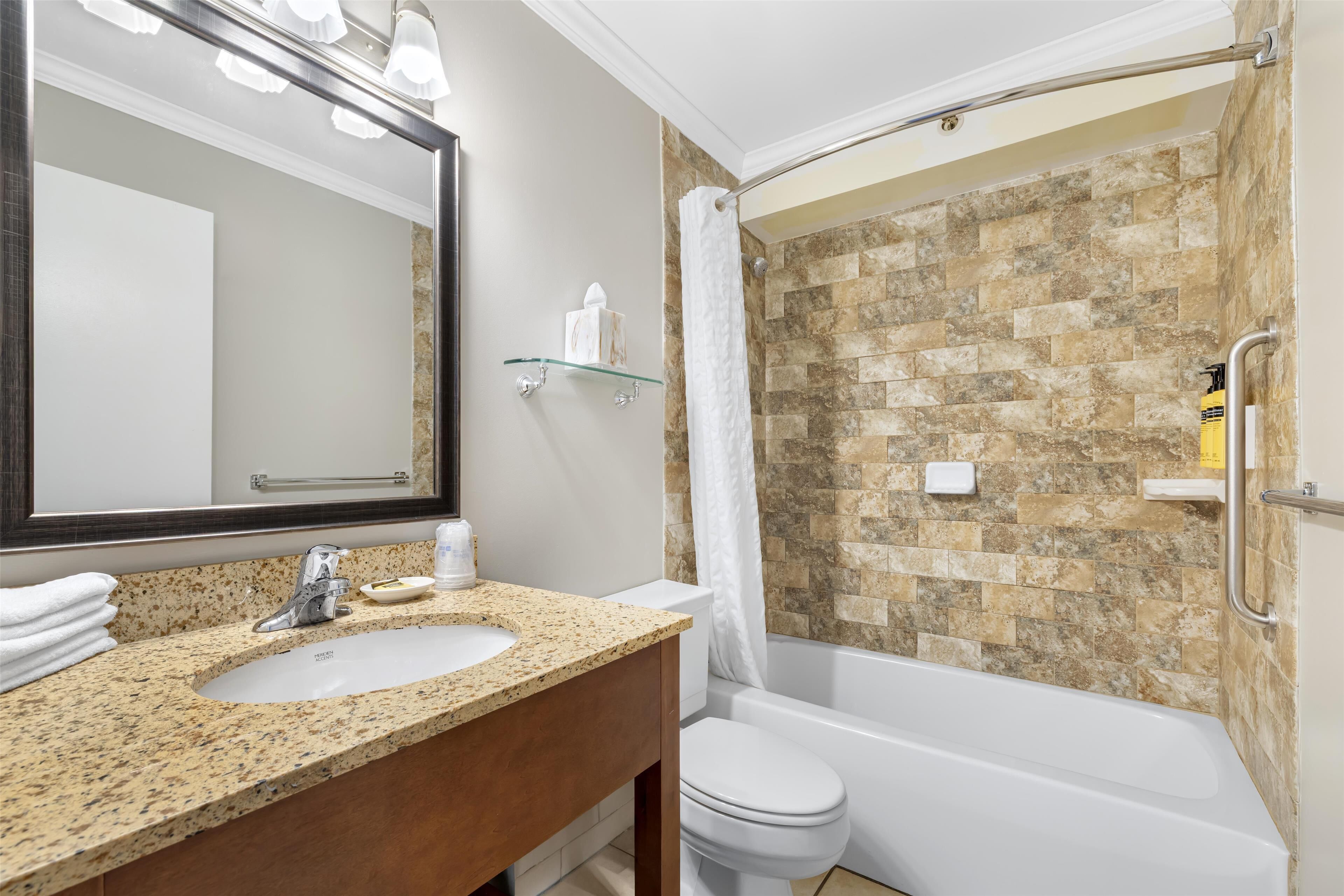 Photo - Best Western Plus Windjammer Inn & Conference Center