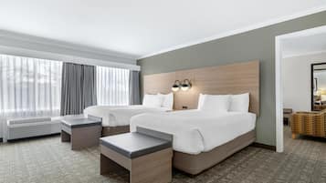 Cortinas blackout, tabla de planchar con plancha y cunas gratuitas