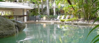Palm Villas Resort