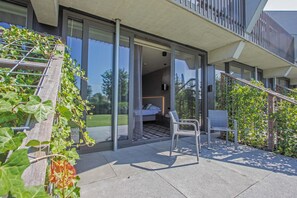 Standardrum - 3 enkelsängar - icke-rökare | Skrivbord, strykjärn/strykbräda, barnsängar och extrasängar