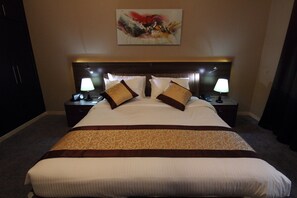 Apartment, 2 Bedrooms | 2 bedrooms, in-room safe, iron/ironing board, free cribs/infant beds - Home to Home Hotel Apartments (Dubai)