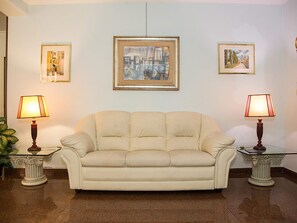 Interior - Ponte Bianco Hotel & Residence (Rome)