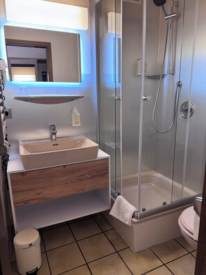 Bathroom - Hotel Kelkheimer Hof (Kelkheim)