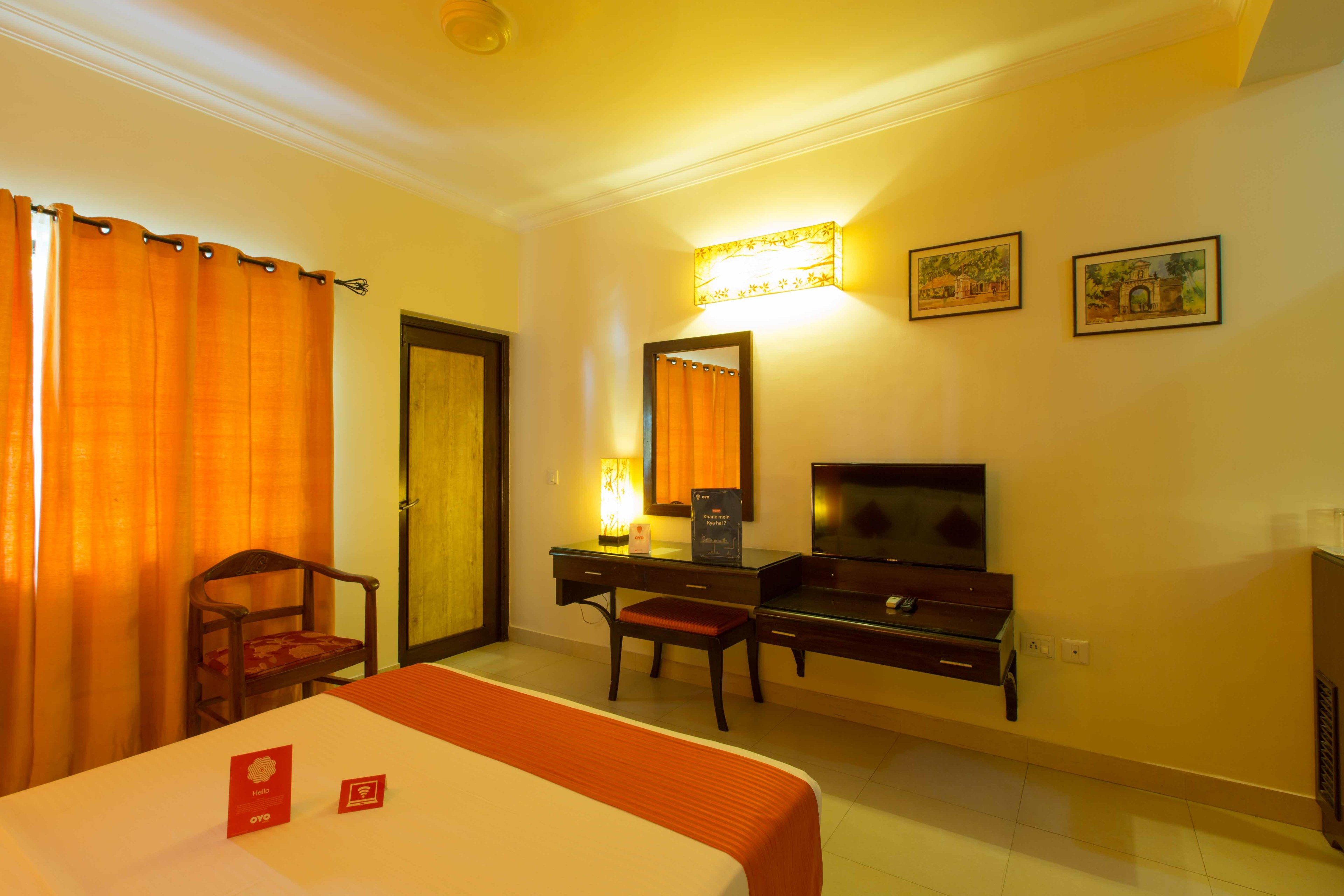 double room | desk, blackout curtains, iron/ironing board, free wifi