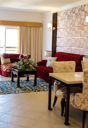 Suite Junior, 1 chambre | Salle de séjour