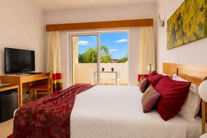 Deluxe Room | View from room - Grand Muthu Forte do Vale (Albufeira)