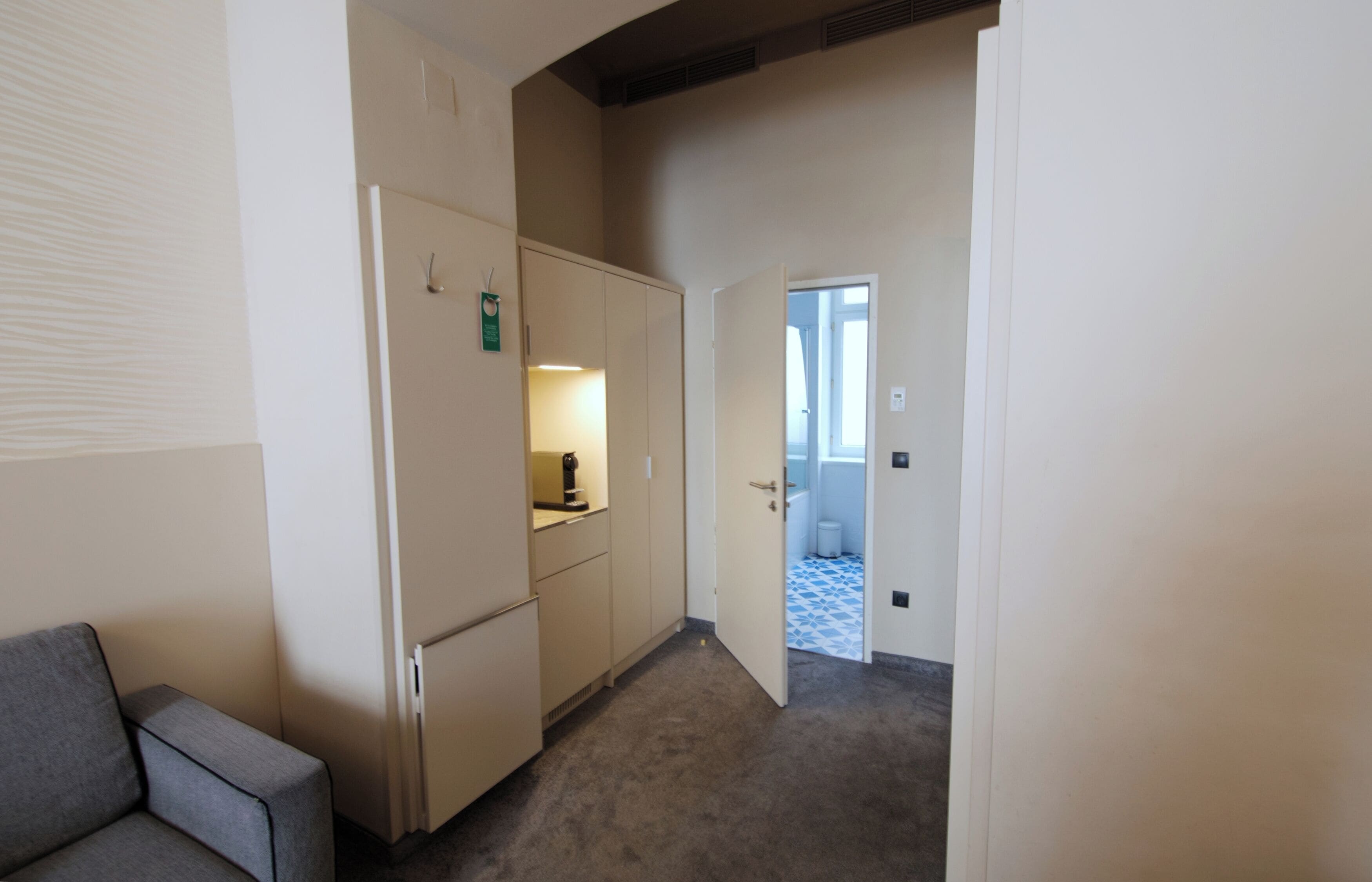 superior double room | room amenity