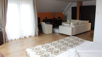 1 bilik tidur, bar mini, meja, kalis bunyi