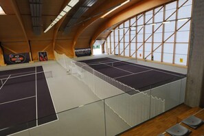 Tennis court - Threeland Hotel (Petange)