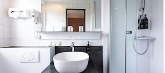 Garner Hotel Bremen North by IHG