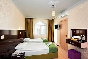Room - Şato Otel Lara (Antalya)