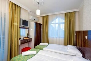 ルーム | 高級寝具、ミニバー、WiFi (無料)