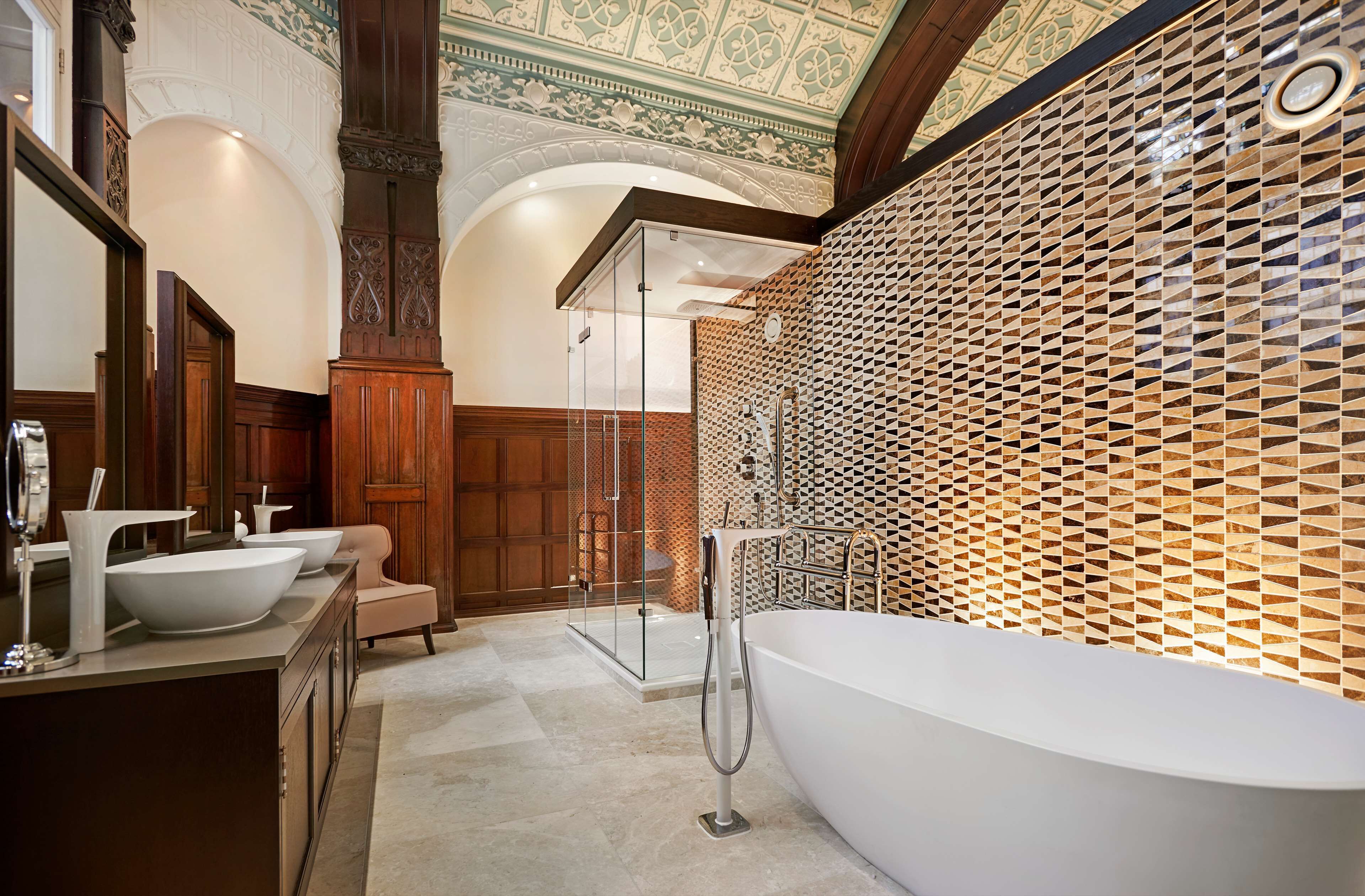 Photo - DoubleTree by Hilton Hotel & Spa Liverpool