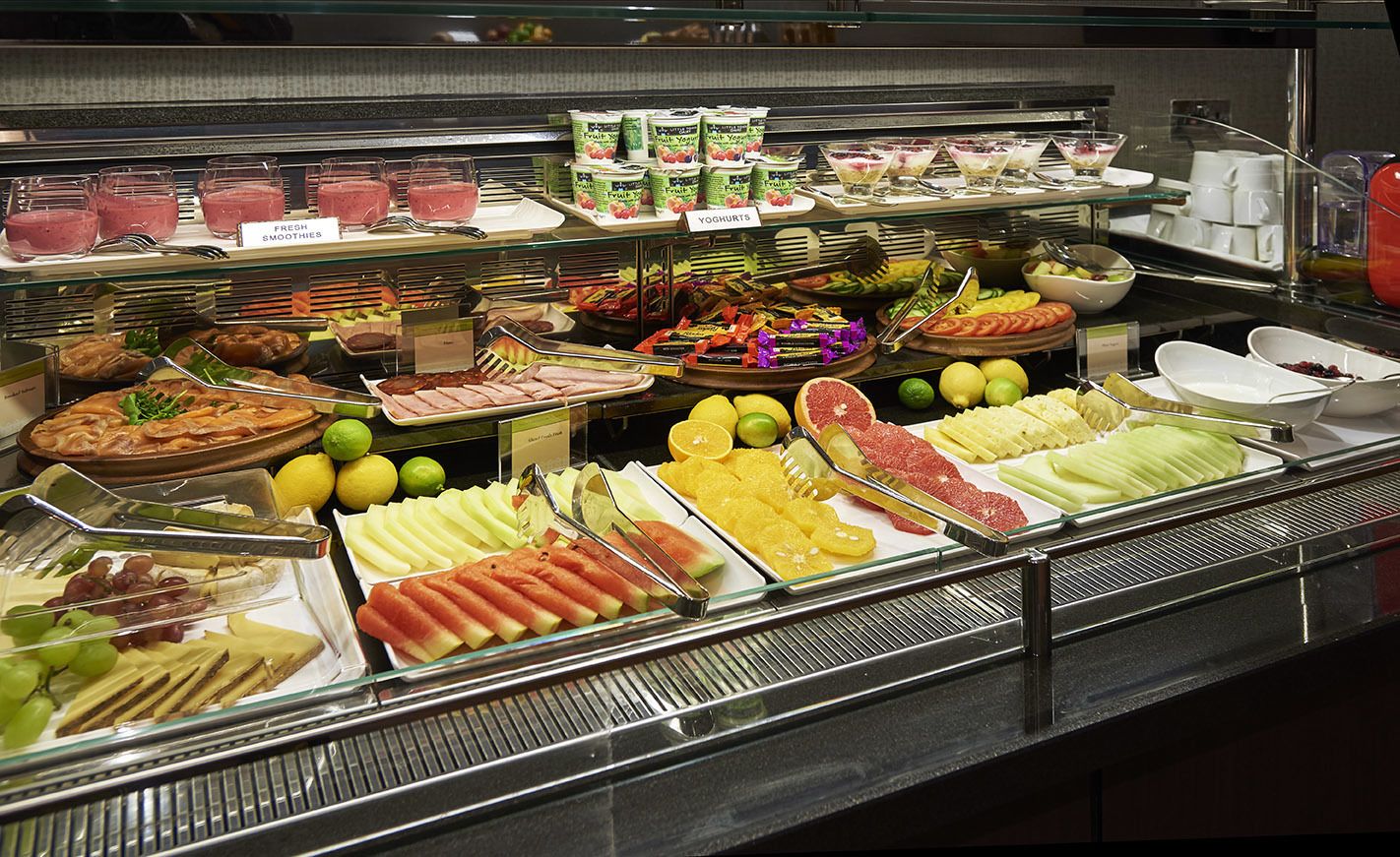 in-room safe, free wifi, bed sheets, alarm clocks