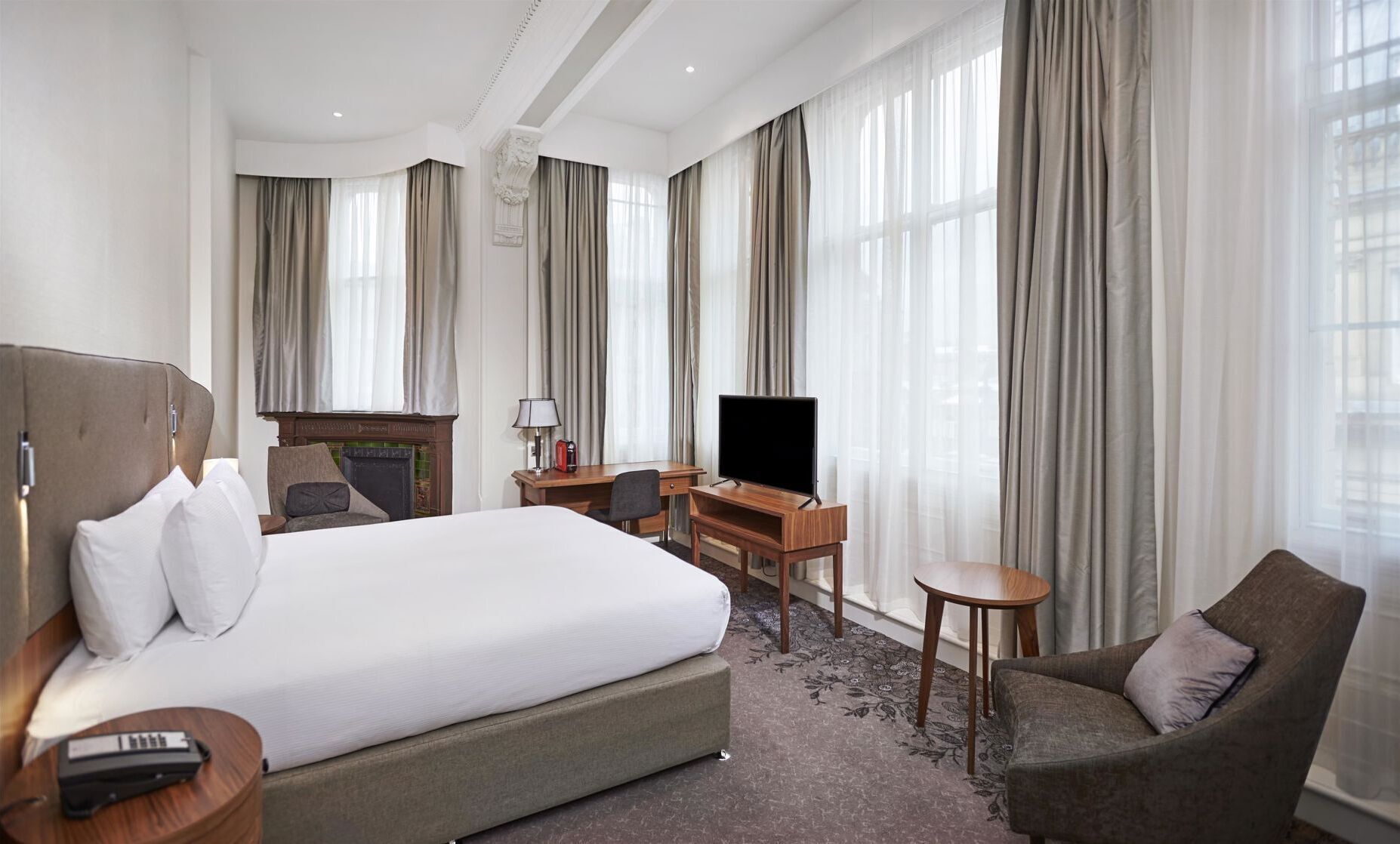 In-room safe, free WiFi, bed sheets, alarm clocks